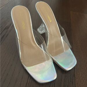 FASHION NOVA cake stand heels